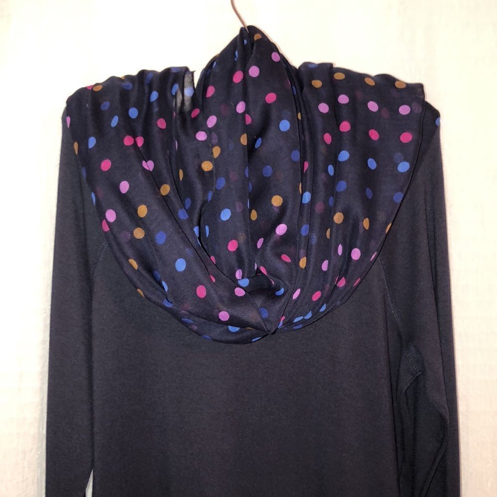 Joules Navy MulticoloredโPolkaโLargeโScarfโWrap